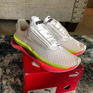 Women LQDCell Shatter XT - Size 7 - Never Worn